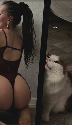 Naydanova