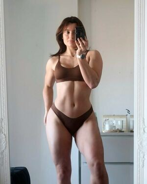 Ally Carter