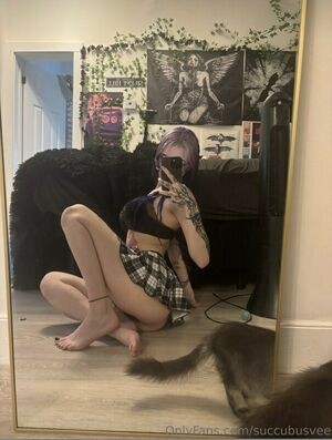 Succubusvee