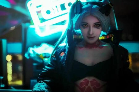 Aara Lee