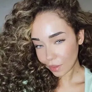 Maria Cabello