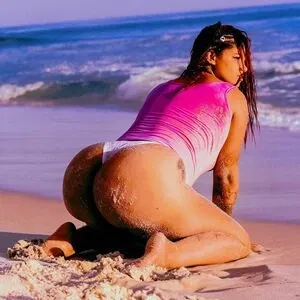Amanda Miury