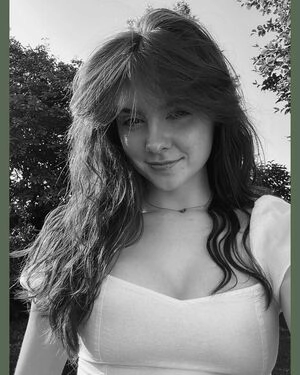 Laura Anne