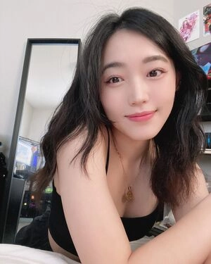 Yoojin