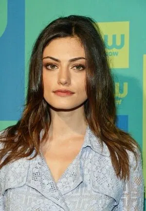 Phoebe Tonkin