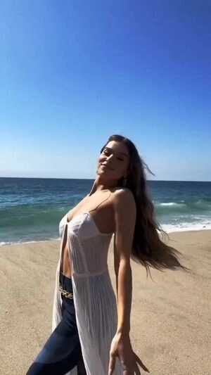 Hailee Steinfeld