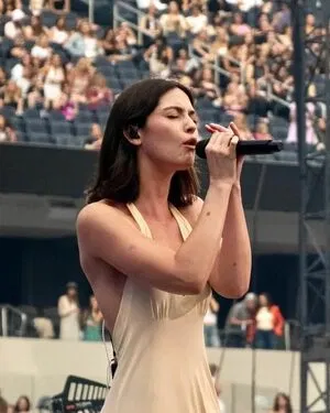 Gracie Abrams