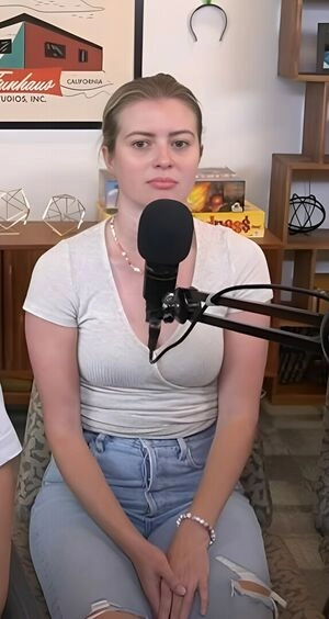 Elyse Willems