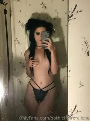 gothichorrorcliche