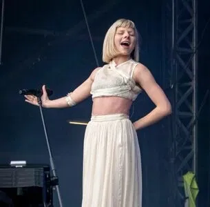 Aurora Aksnes