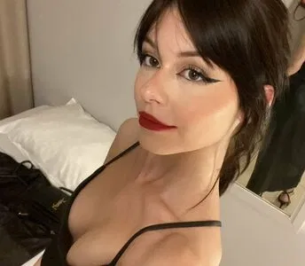 gbrllareis