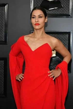 Janina Gavankar