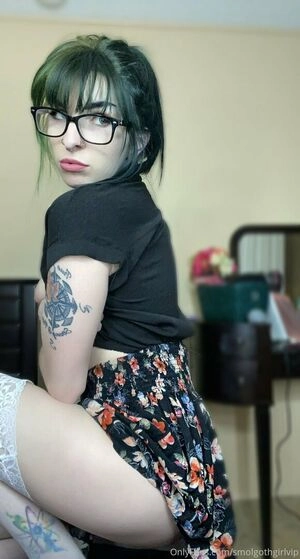 smolgothgirlvip