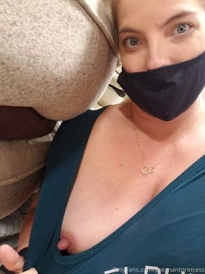 pregnantprincess
