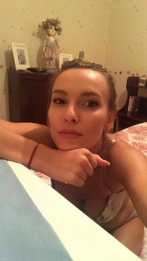 Olia Tira