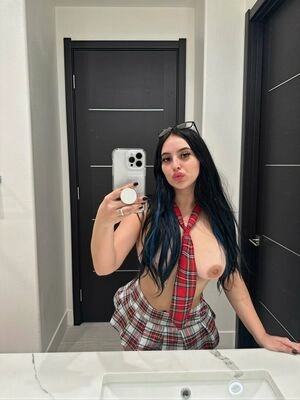 julianicolestar