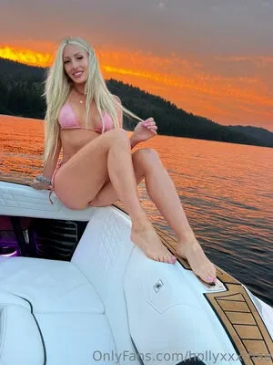 hollyxxxmae
