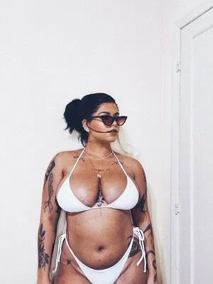 Kennya Raposo
