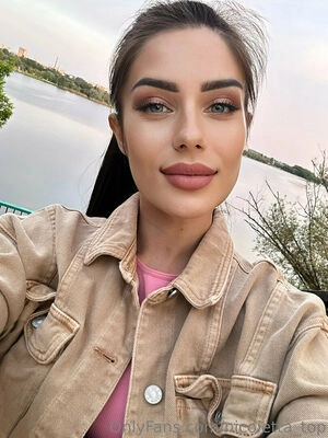 Nicoletta_top