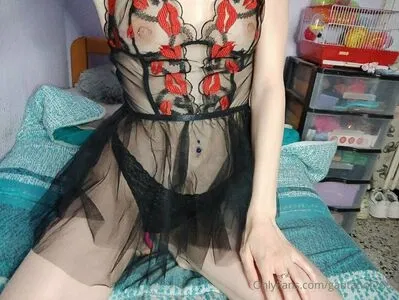 kittyhot2569