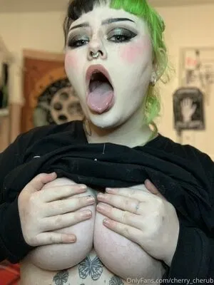 cherry_cherub