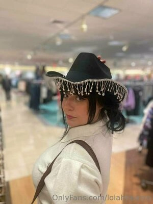 lolahbearxo