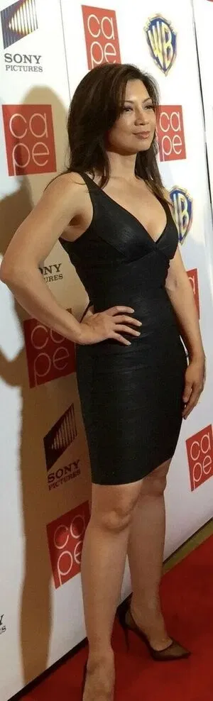 Ming-Na Wen