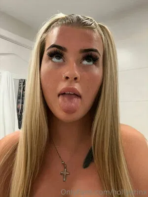 hollyerinx