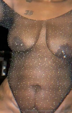 queen_super_soaker