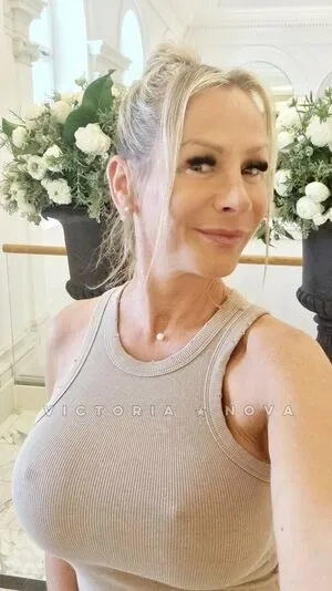 Victoria Nova