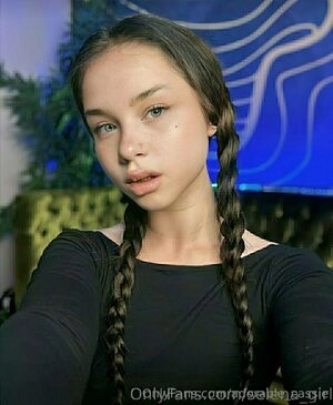 adorable_cassie