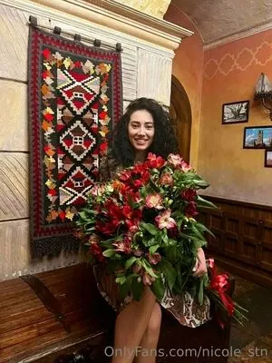 nicole_stn