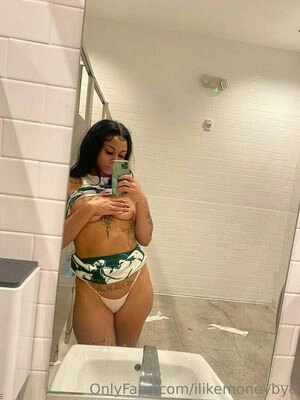 ilikemoneybye