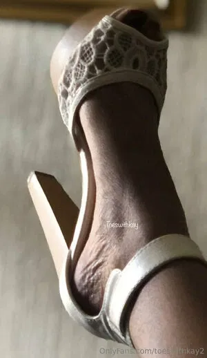 toeswithkay2
