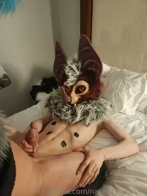 naughty_wolves