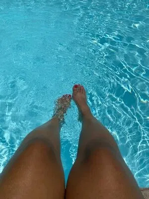 etherealdemie_feet