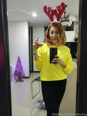 scarletbunnyy