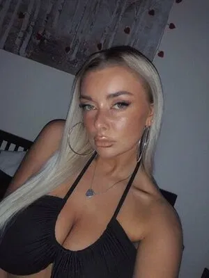Lucy Cartlidge