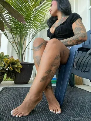 sweetfeetsyfree