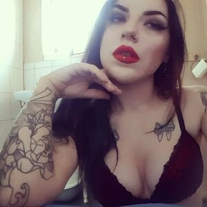 thrashmetaldoll