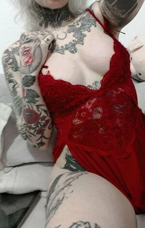 Aline Fox