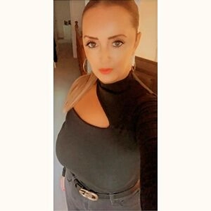 Melanie M