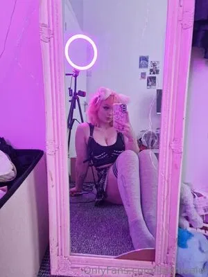 itskhloelol