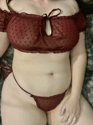 Curvy Nerd Penny