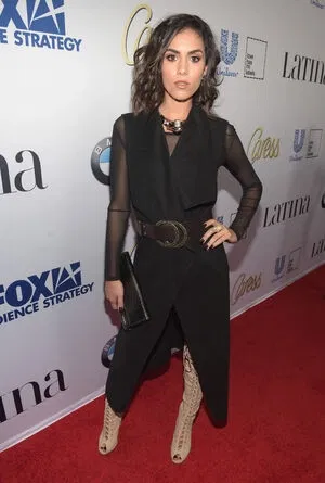 Andrea Sixtos