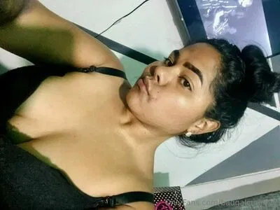 badgalcuurvyy