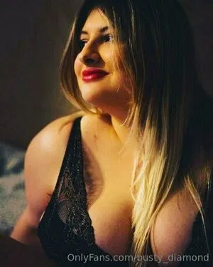 busty_diamond