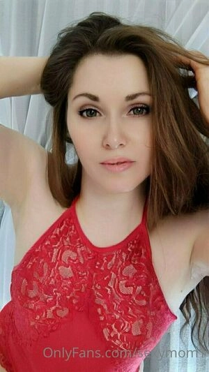 sexymom1