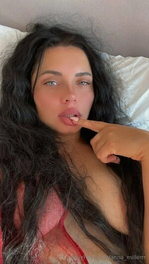 anna_millerrr
