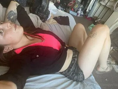 amythrill
